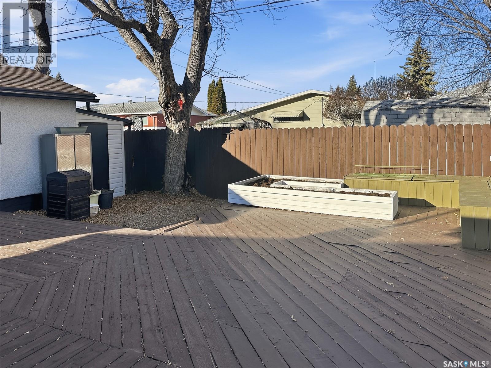 242 30th Street, Battleford, Saskatchewan  S0M 0E0 - Photo 36 - SK023928