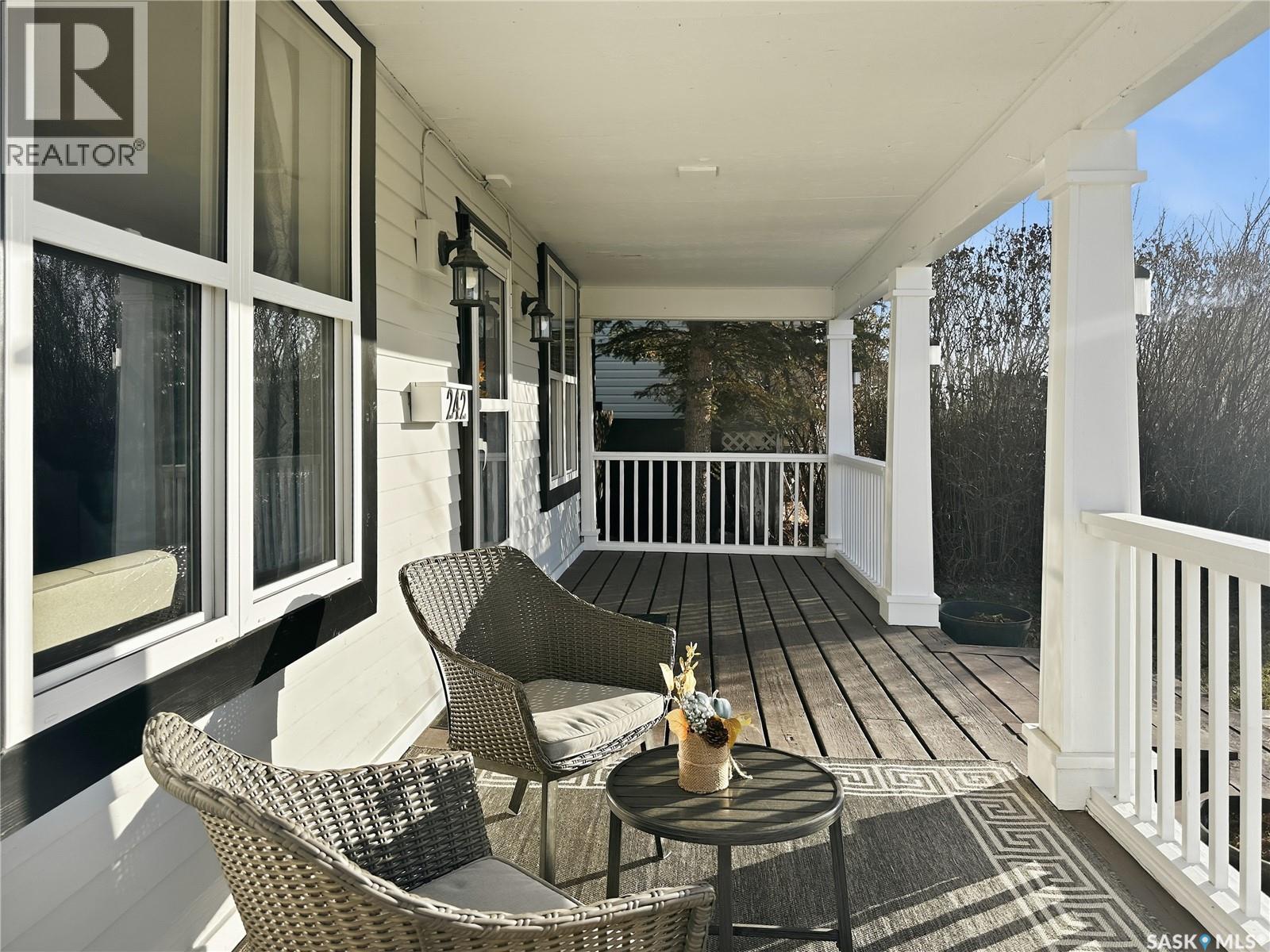 242 30th Street, Battleford, Saskatchewan  S0M 0E0 - Photo 5 - SK023928