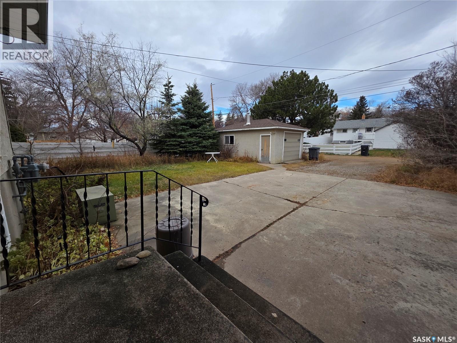 1445 Winnie Street, Swift Current, Saskatchewan  S9H 1R2 - Photo 37 - SK023927