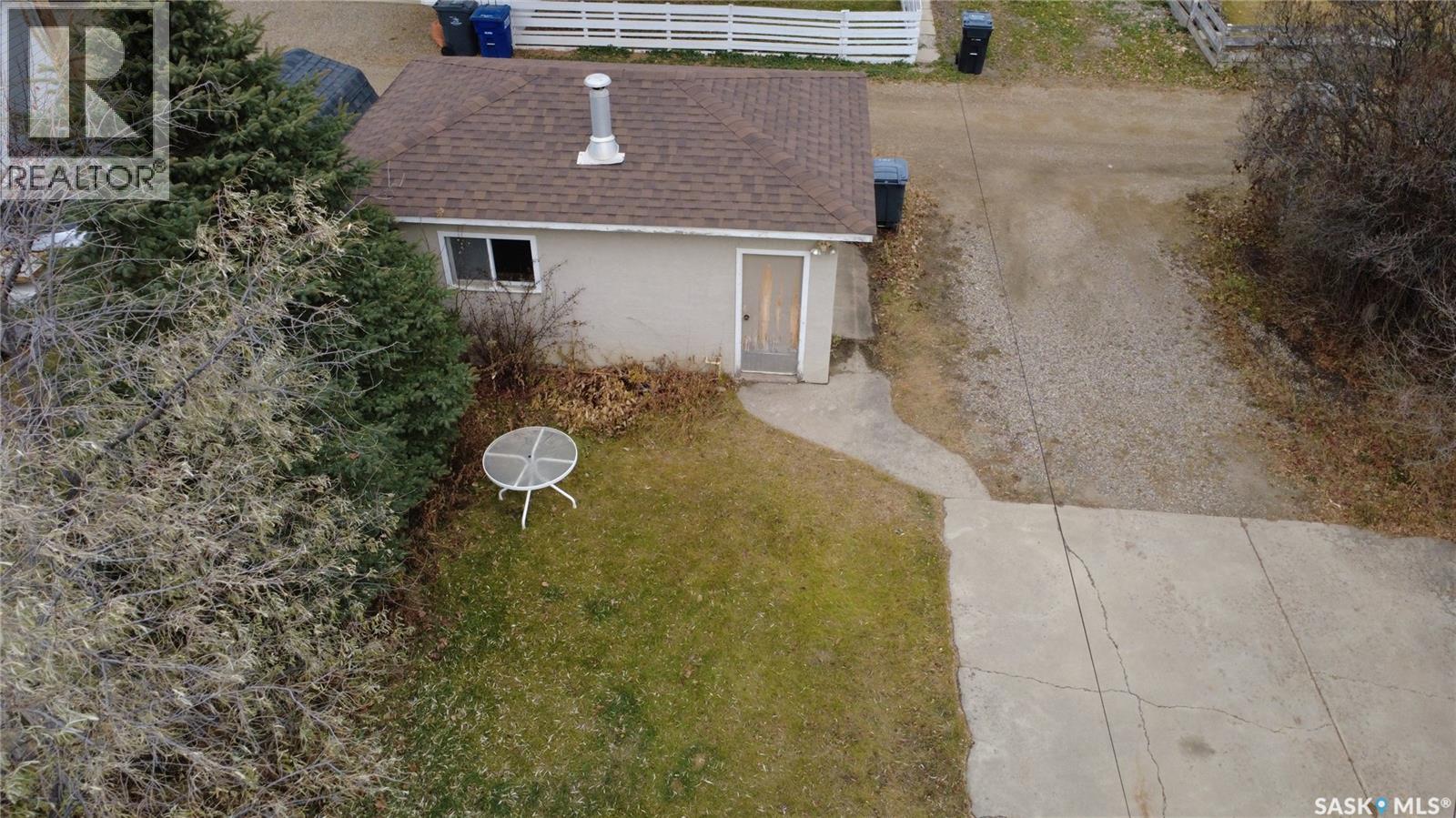 1445 Winnie Street, Swift Current, Saskatchewan  S9H 1R2 - Photo 46 - SK023927