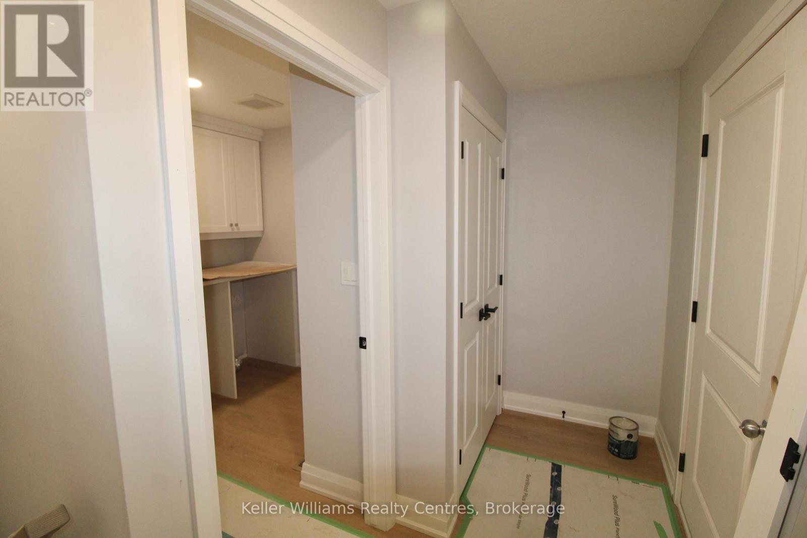 770 18th Street, Hanover, Ontario  N4N 0C7 - Photo 15 - X12333745