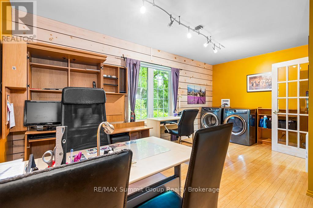 795099 East Back Line, Grey Highlands, Ontario  N0C 1H0 - Photo 15 - X12346939