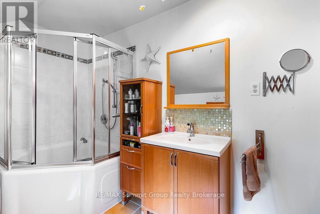 795099 East Back Line, Grey Highlands, Ontario  N0C 1H0 - Photo 24 - X12346939