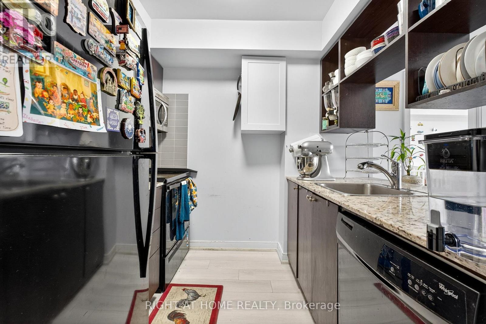 2015 - 181 Village Green Square, Toronto, Ontario  M1S 0K6 - Photo 17 - E12538212