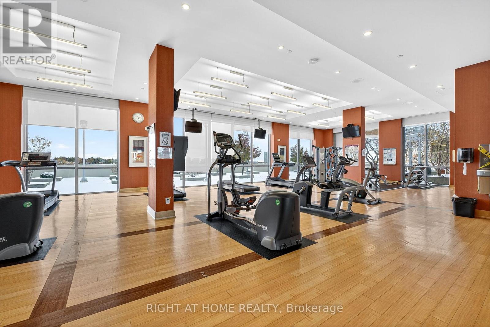 2015 - 181 Village Green Square, Toronto, Ontario  M1S 0K6 - Photo 27 - E12538212