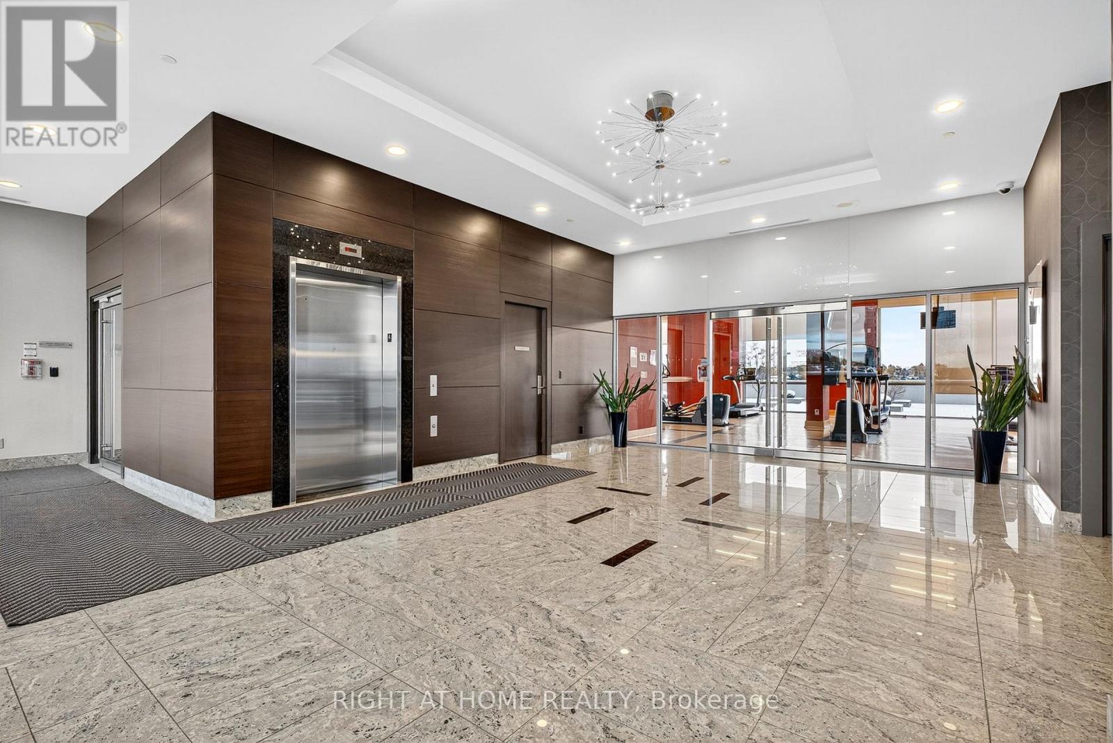 2015 - 181 Village Green Square, Toronto, Ontario  M1S 0K6 - Photo 28 - E12538212