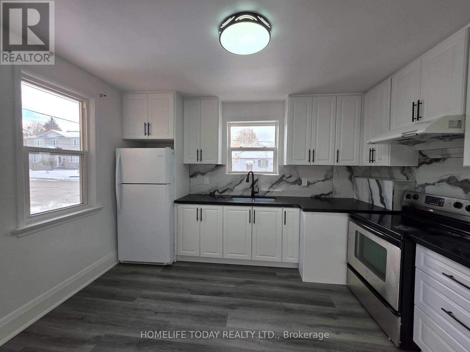 Main - 138 Westbourne Avenue, Toronto, Ontario  M1L 2Z1 - Photo 7 - E12538678