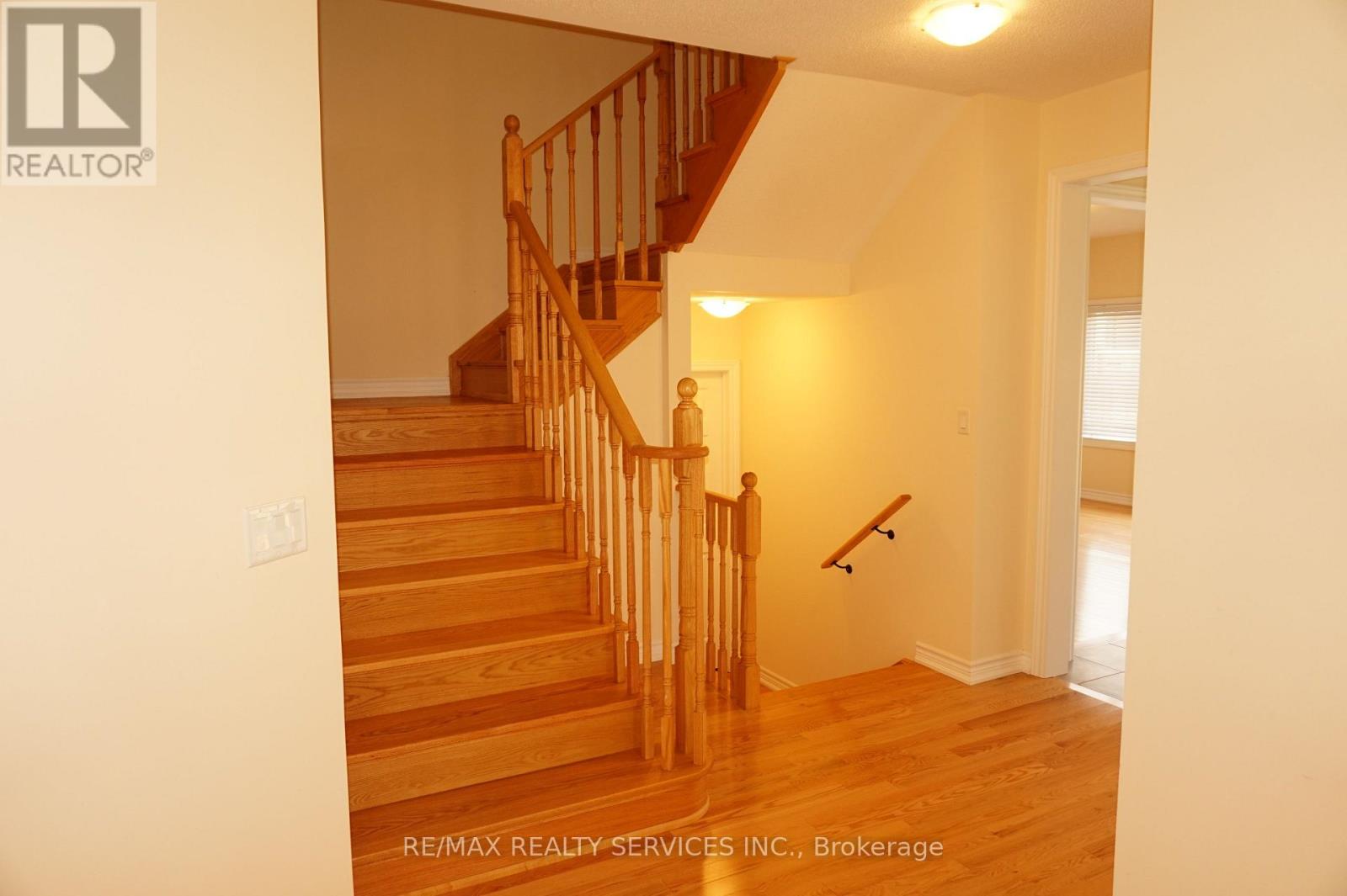 38 Arthur Mclaughlin Street, Clarington, Ontario  L1C 0T6 - Photo 9 - E12538786