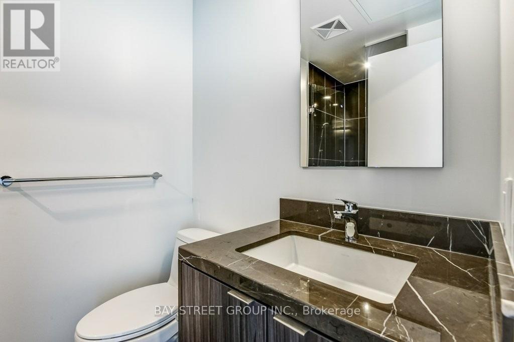 1605 - 125 Blue Jays Way, Toronto, Ontario  M5V 0N5 - Photo 8 - C12501424