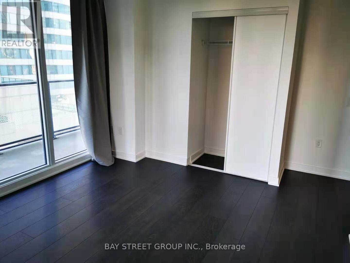 1605 - 125 Blue Jays Way, Toronto, Ontario  M5V 0N5 - Photo 7 - C12501424