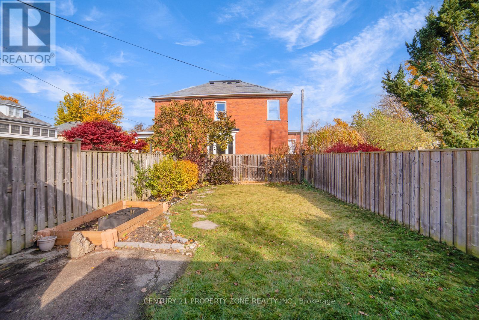505 Duke Street, Cambridge, Ontario  N3H 3T2 - Photo 43 - X12538072