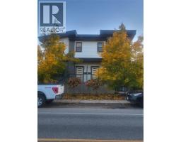 813 Rose Avenue, kelowna, British Columbia