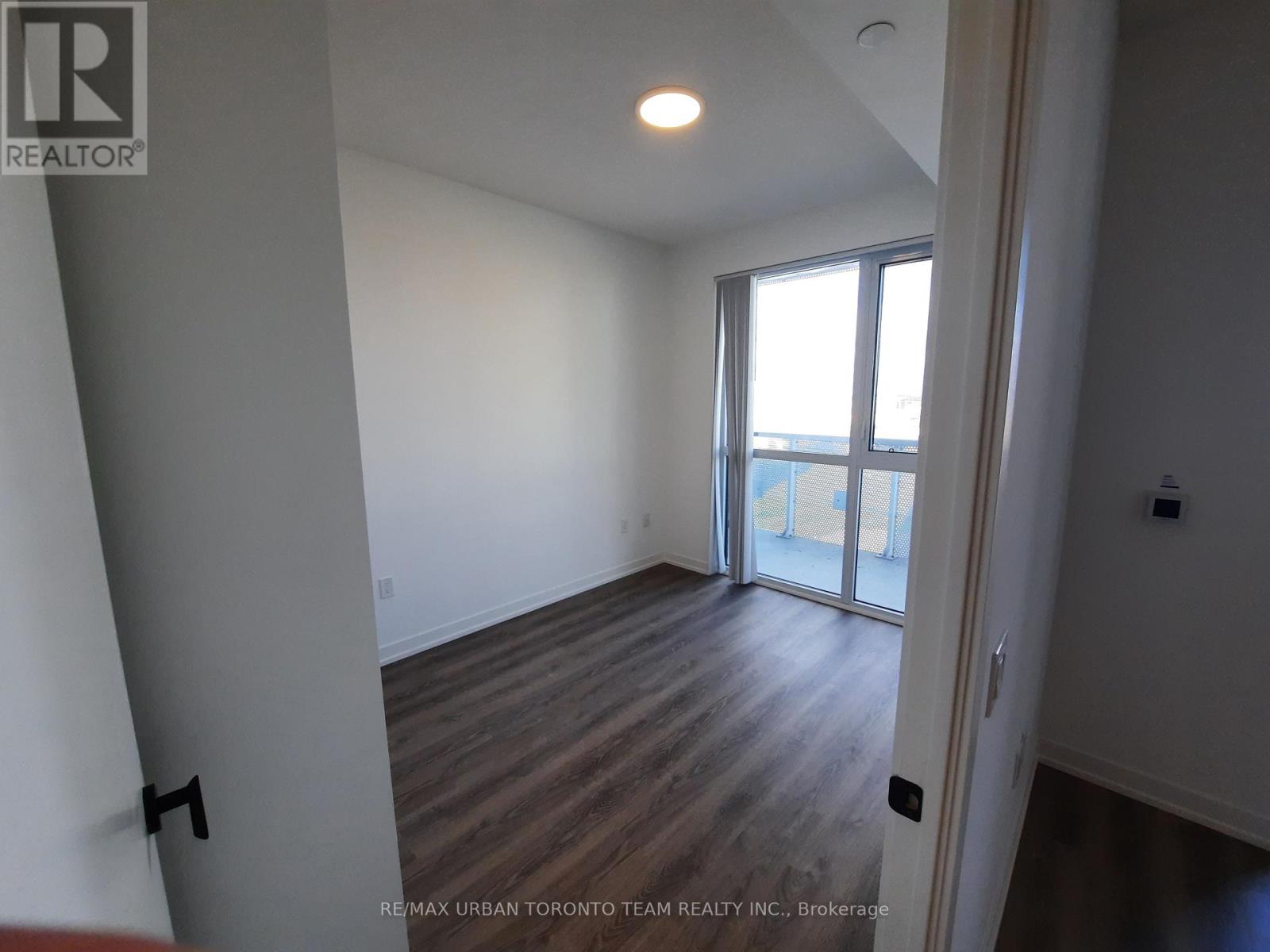 1503 - 8 Interchange Way, Vaughan, Ontario  L4K 5Z7 - Photo 11 - N12538788