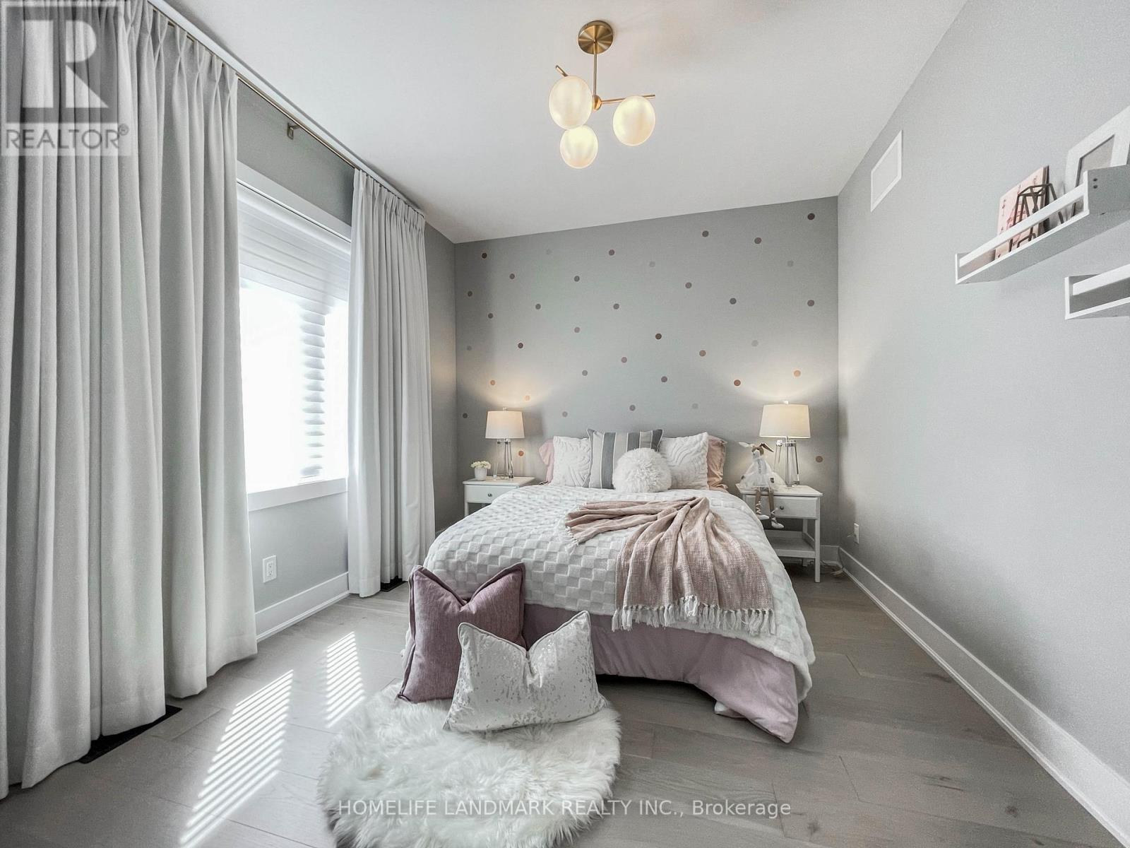 5 Parkstone Road, Markham, Ontario  L6C 3K2 - Photo 15 - N12538832