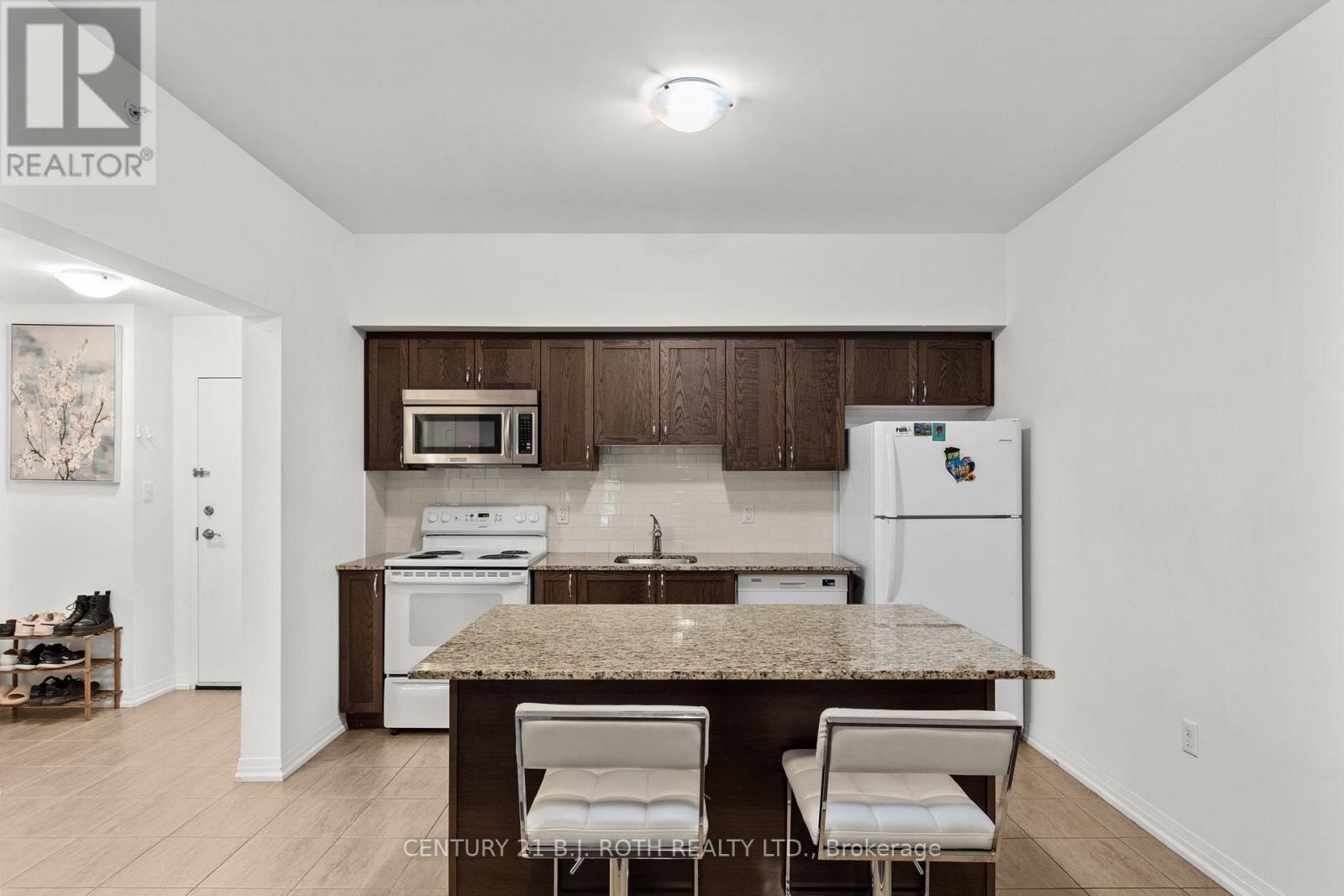 103 - 300 Essa Road, Barrie, Ontario  L4J 0B9 - Photo 8 - S12538696