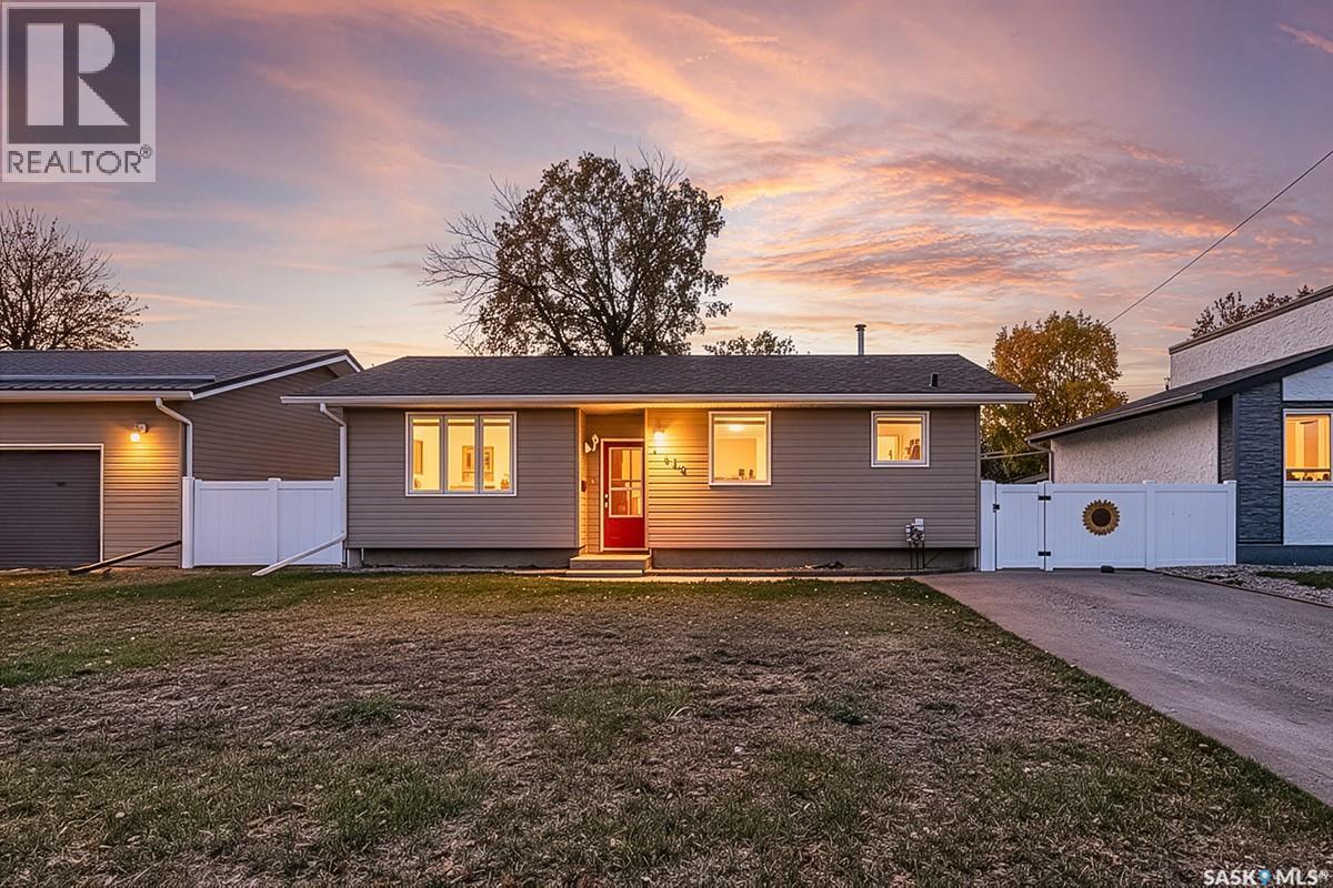 1419 Glendale STREET, moose jaw, Saskatchewan