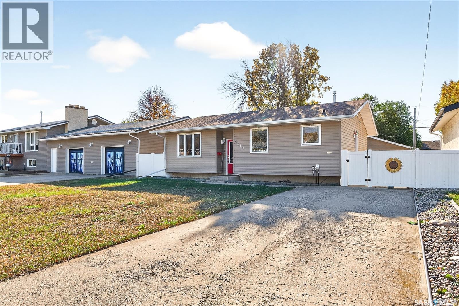 1419 Glendale Street, Moose Jaw, Saskatchewan  S6H 6Z1 - Photo 37 - SK023873