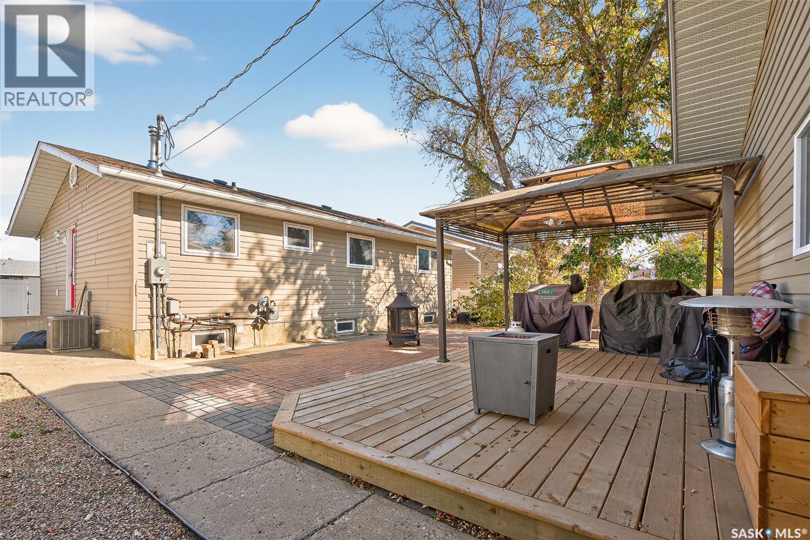 1419 Glendale Street, Moose Jaw, Saskatchewan  S6H 6Z1 - Photo 29 - SK023873