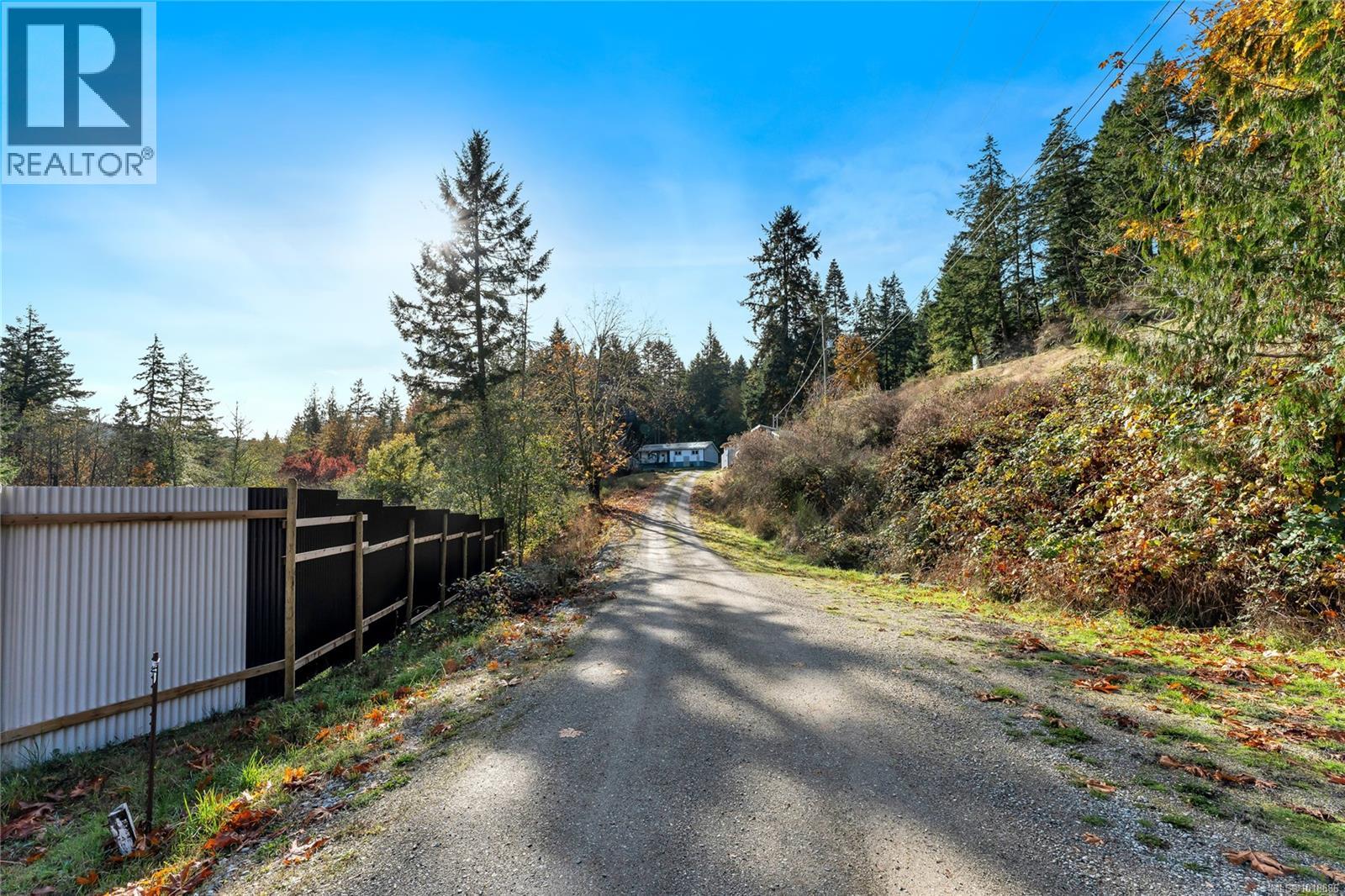 241 Aust Way, Salt Spring, British Columbia  V8K 2B2 - Photo 39 - 1018686