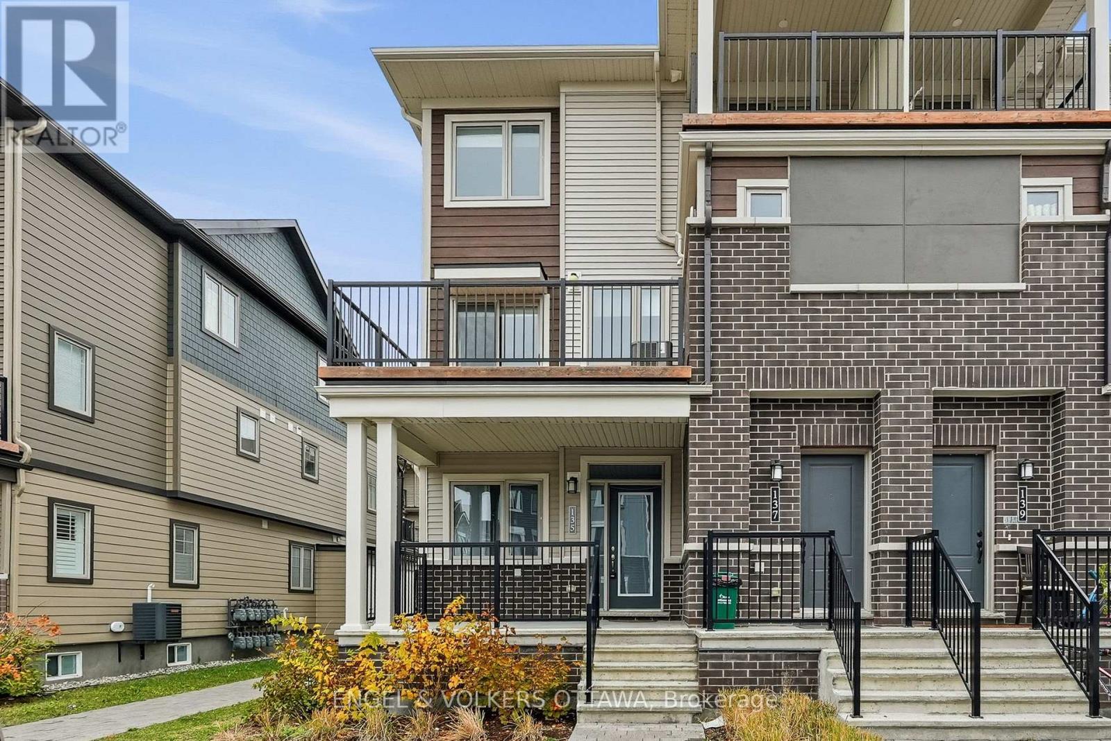 135 ANTHRACITE PRIVATE, Ottawa, Ontario