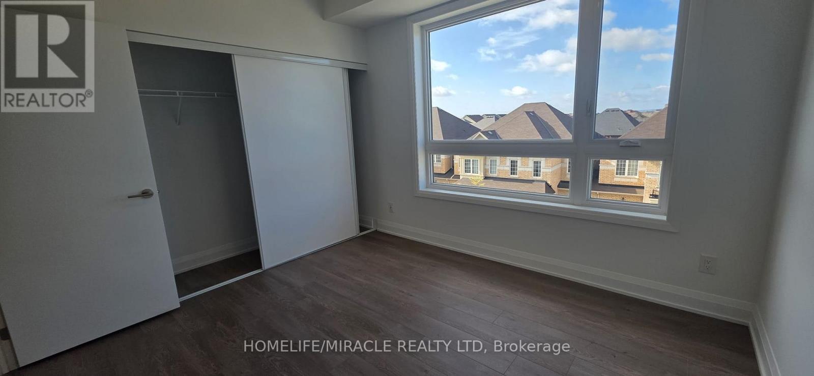 311 - 3250 Carding Mill Trail, Oakville, Ontario  L6M 1L3 - Photo 10 - W12538684