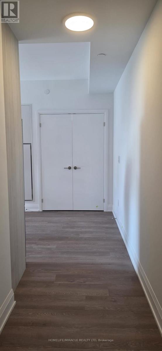 311 - 3250 Carding Mill Trail, Oakville, Ontario  L6M 1L3 - Photo 2 - W12538684