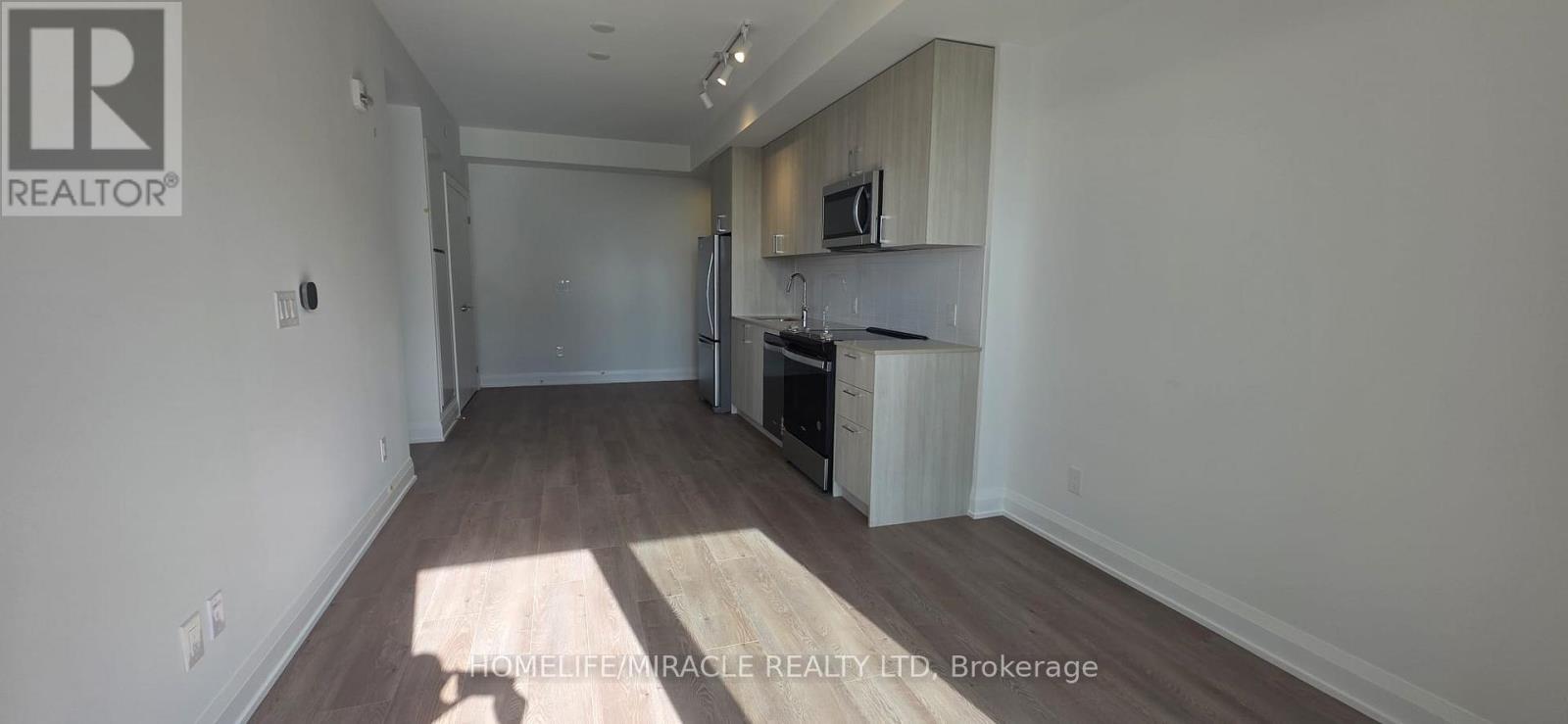 311 - 3250 Carding Mill Trail, Oakville, Ontario  L6M 1L3 - Photo 7 - W12538684