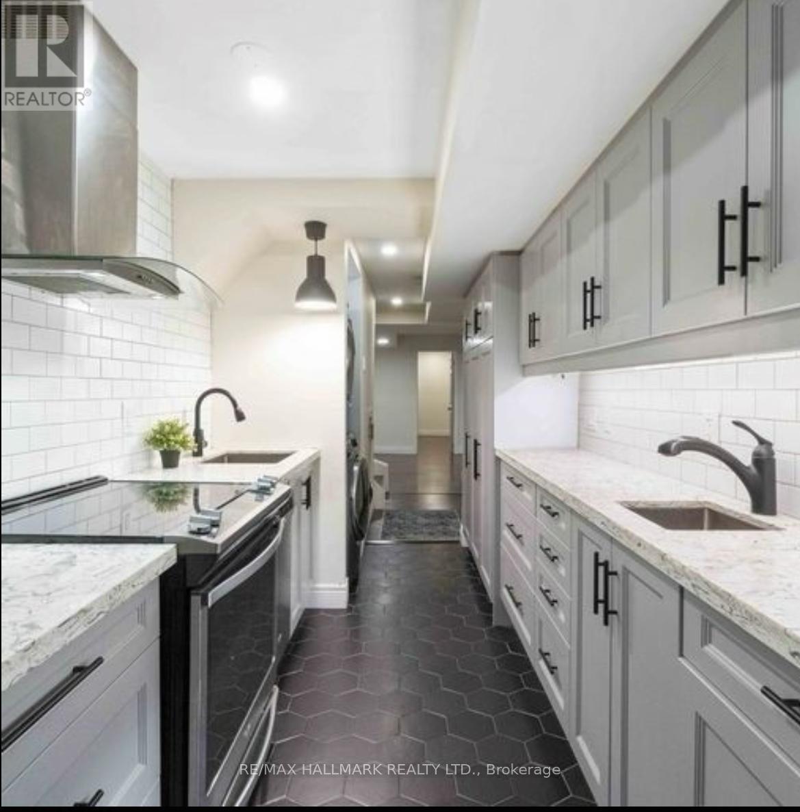 Lower - 23 Wycombe Road, Toronto, Ontario M3M 2W6 - Photo 3 - W12538692