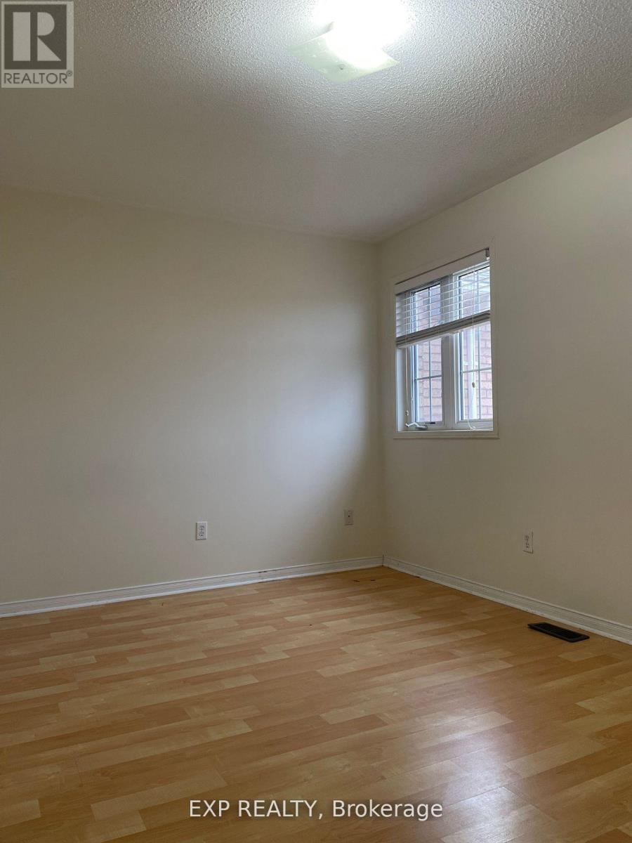 28 Wicklow Road, Brampton, Ontario  L6X 0J6 - Photo 12 - W12538716