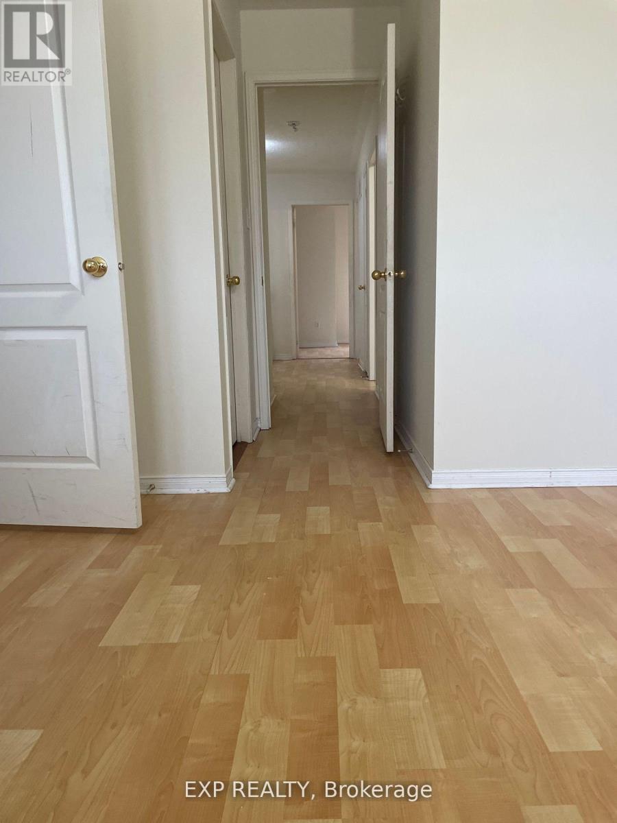 28 Wicklow Road, Brampton, Ontario  L6X 0J6 - Photo 13 - W12538716