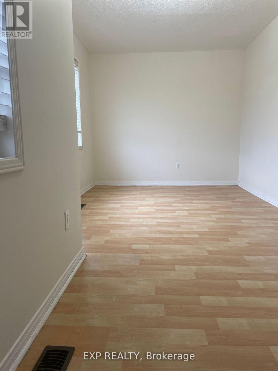 28 Wicklow Road, Brampton, Ontario  L6X 0J6 - Photo 14 - W12538716