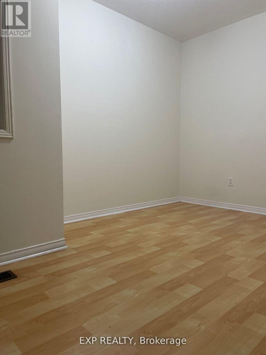 28 Wicklow Road, Brampton, Ontario  L6X 0J6 - Photo 15 - W12538716