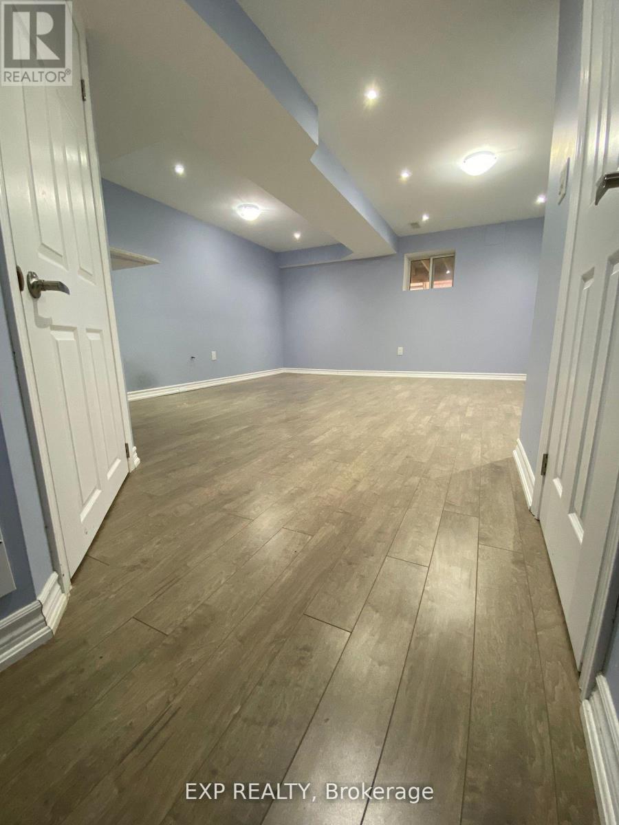 28 Wicklow Road, Brampton, Ontario  L6X 0J6 - Photo 16 - W12538716