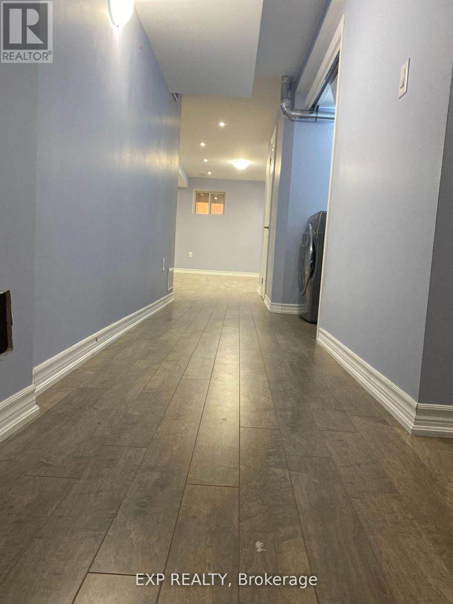 28 Wicklow Road, Brampton, Ontario  L6X 0J6 - Photo 17 - W12538716