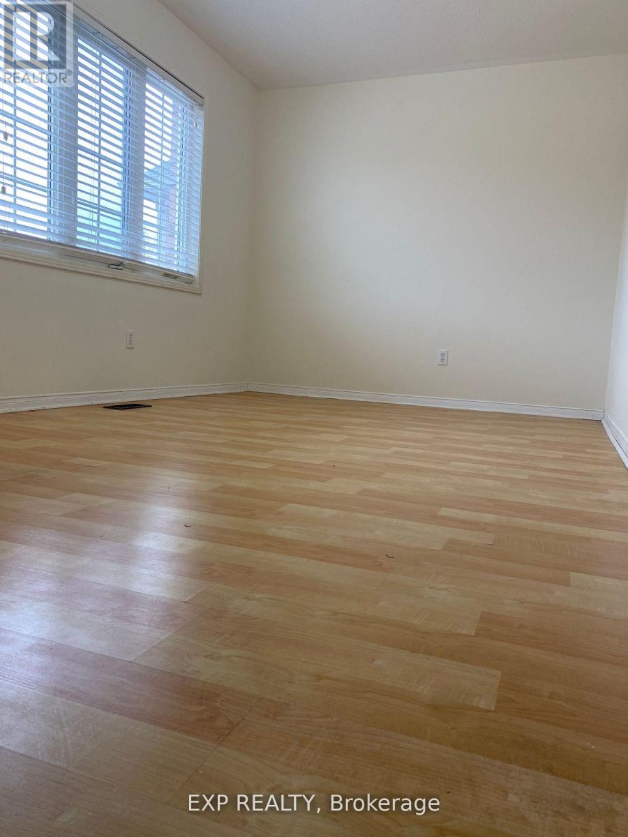 28 Wicklow Road, Brampton, Ontario  L6X 0J6 - Photo 8 - W12538716