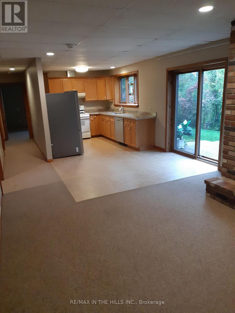 933009 Airport Road, Caledon, Ontario  L9W 2Z2 - Photo 3 - W12538724