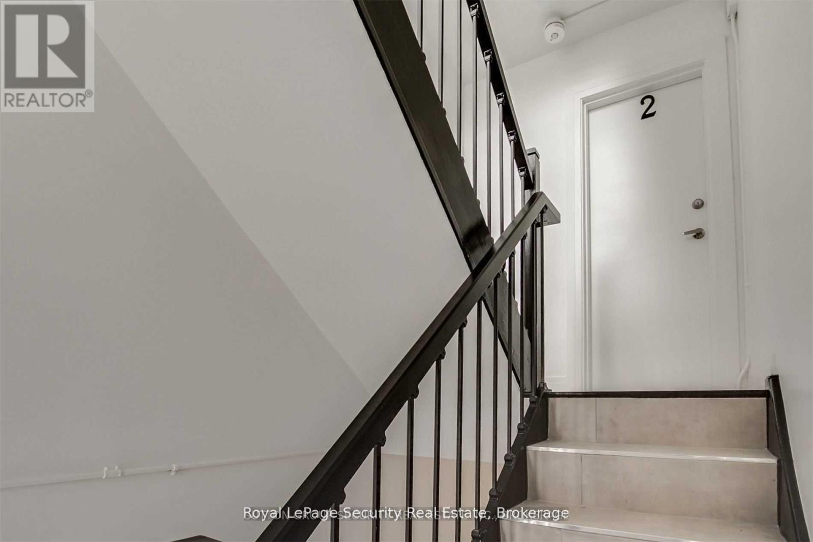 148 Portland Street, Toronto, Ontario  M8Y 1B2 - Photo 16 - W12538782