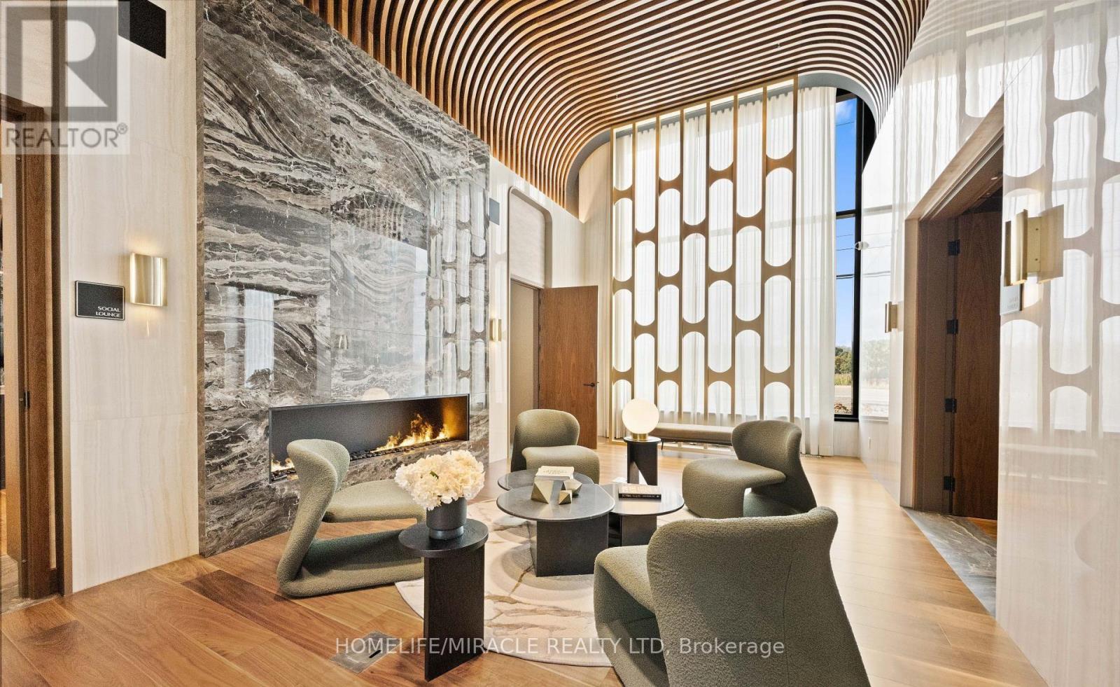 1108 - 3240 William Coltson Avenue, Oakville, Ontario  L6H 8C8 - Photo 3 - W12538834