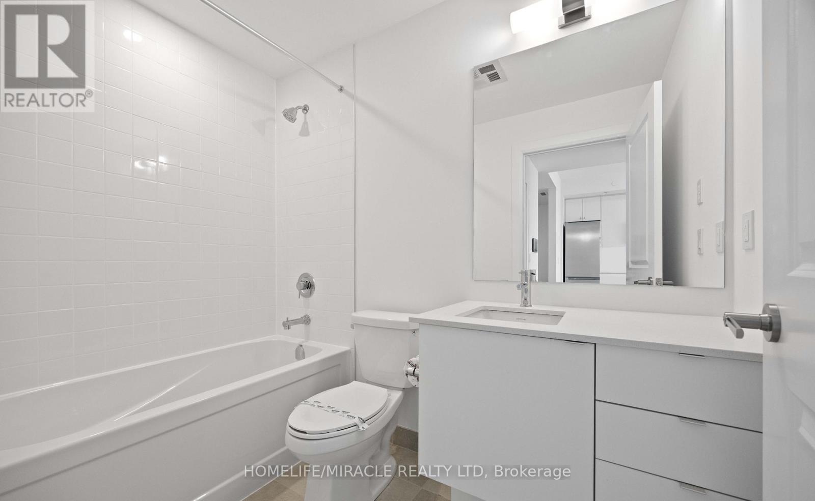 1108 - 3240 William Coltson Avenue, Oakville, Ontario  L6H 8C8 - Photo 37 - W12538834