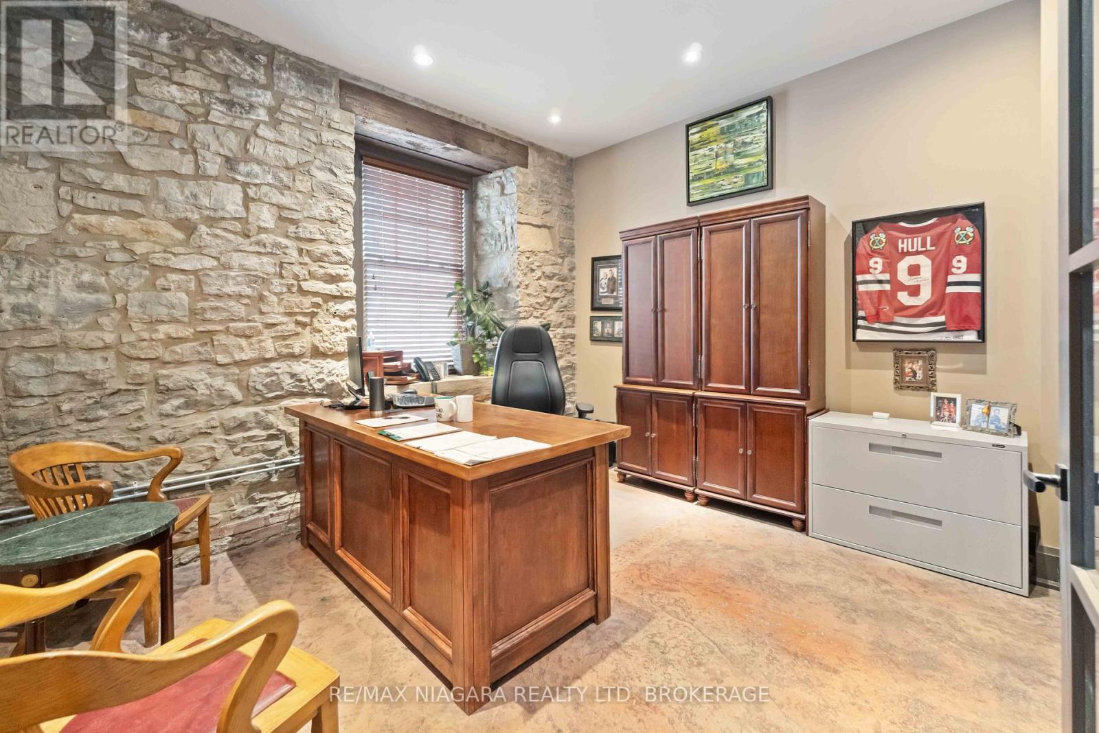 3 - 271 Merritt Street, St. Catharines, Ontario L2T 1K1 - Photo 14 - X12538868