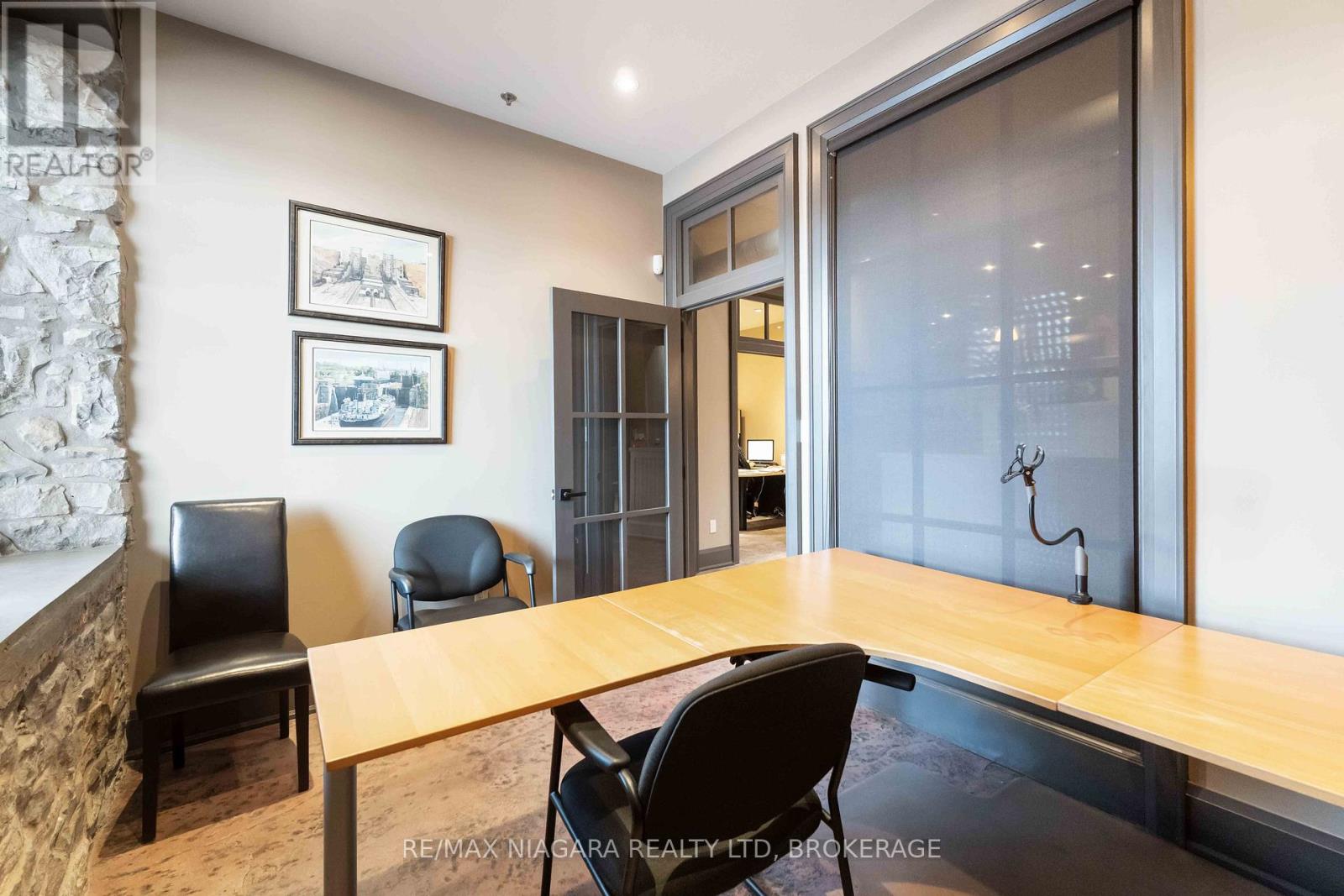 3 - 271 Merritt Street, St. Catharines, Ontario L2T 1K1 - Photo 17 - X12538868