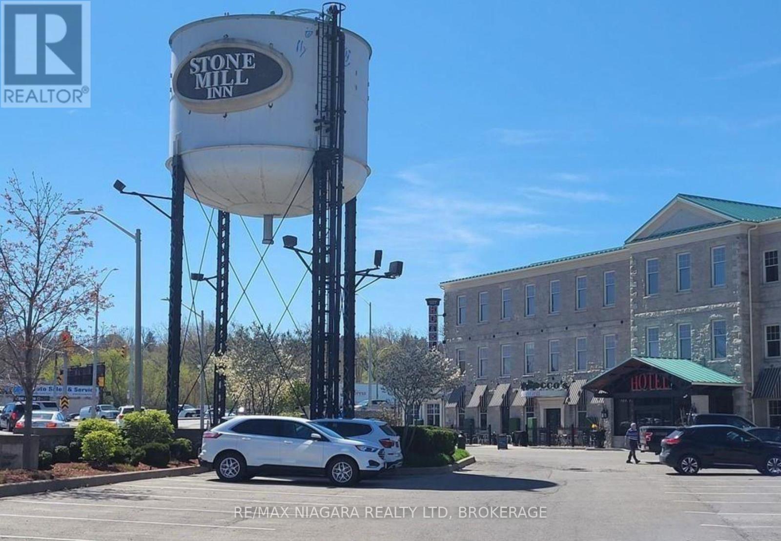 3 - 271 Merritt Street, St. Catharines, Ontario L2T 1K1 - Photo 31 - X12538868