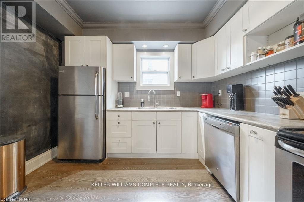 29 Bertie Street, Fort Erie, Ontario  L2A 1X8 - Photo 14 - X12538872