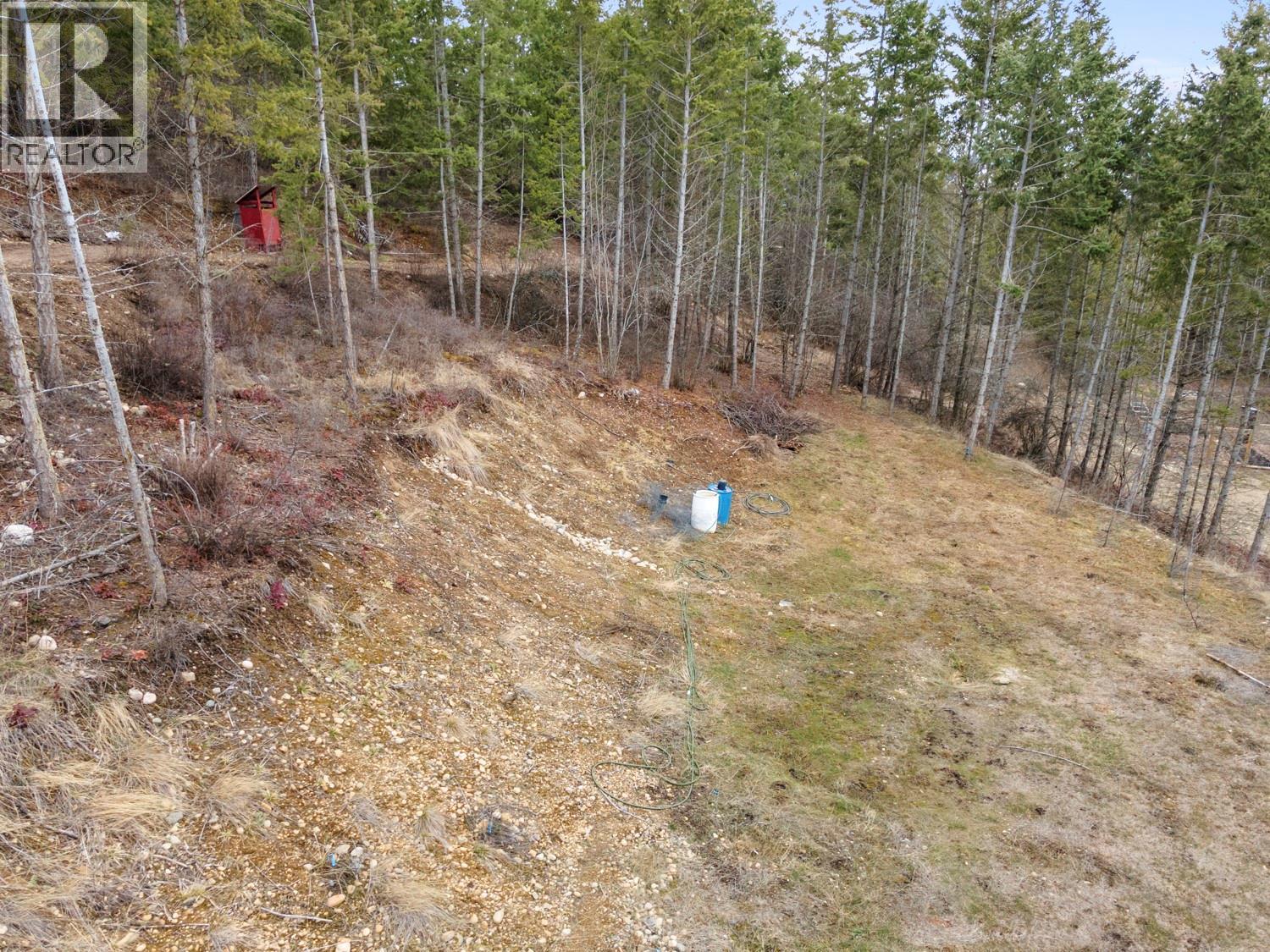 3596 Phillips Road, Lister, British Columbia  V0B 1G6 - Photo 10 - 10369004