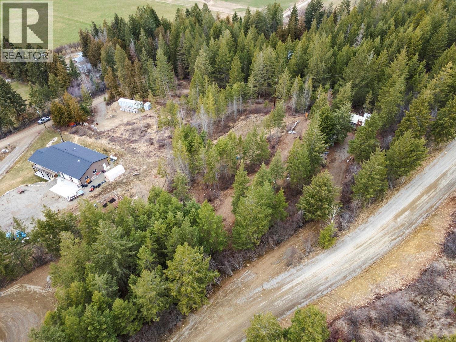 3596 Phillips Road, Lister, British Columbia  V0B 1G6 - Photo 7 - 10369004