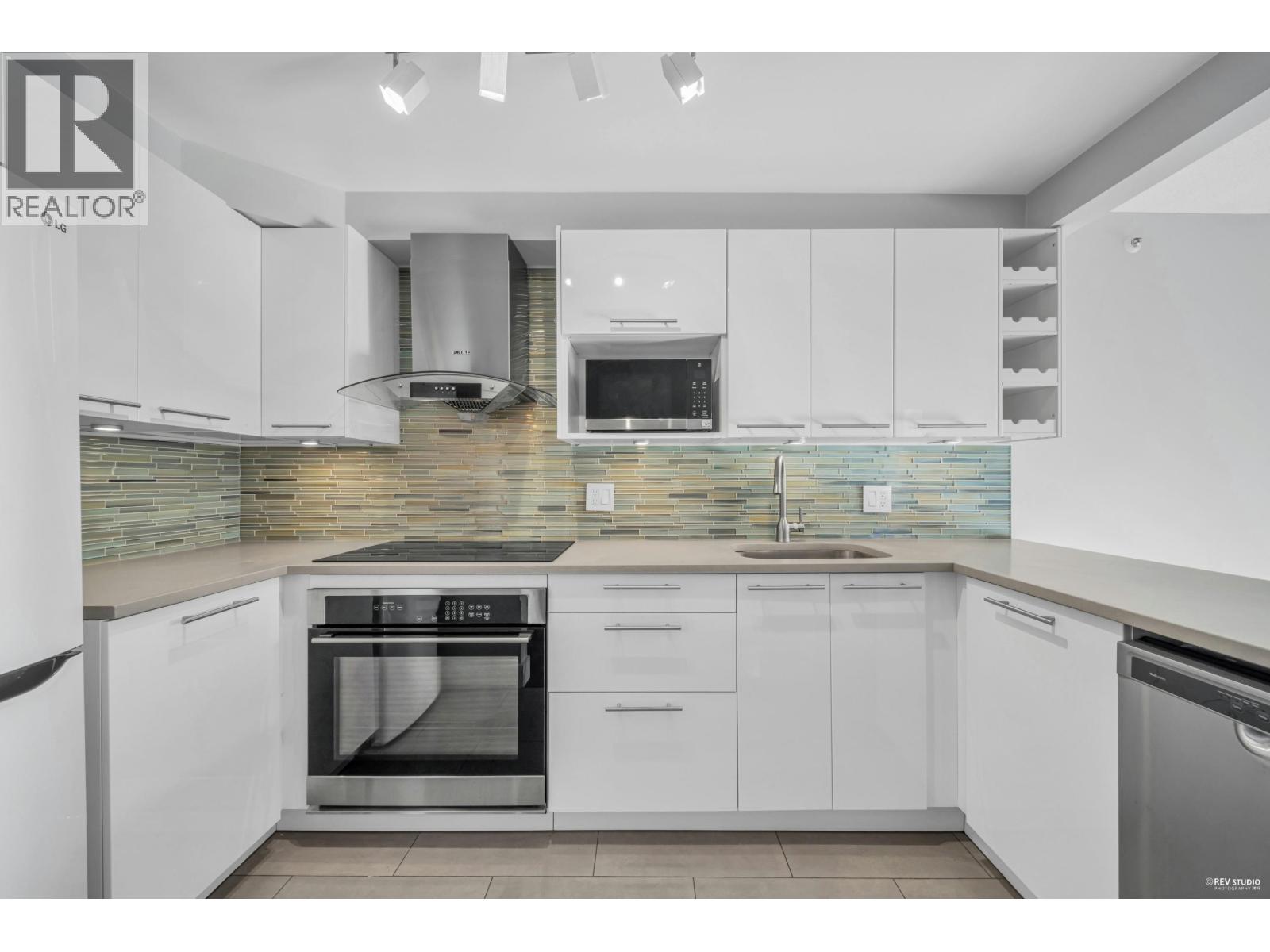 1802 930 Cambie Street, Vancouver, British Columbia  V6B 5X6 - Photo 18 - R3066788