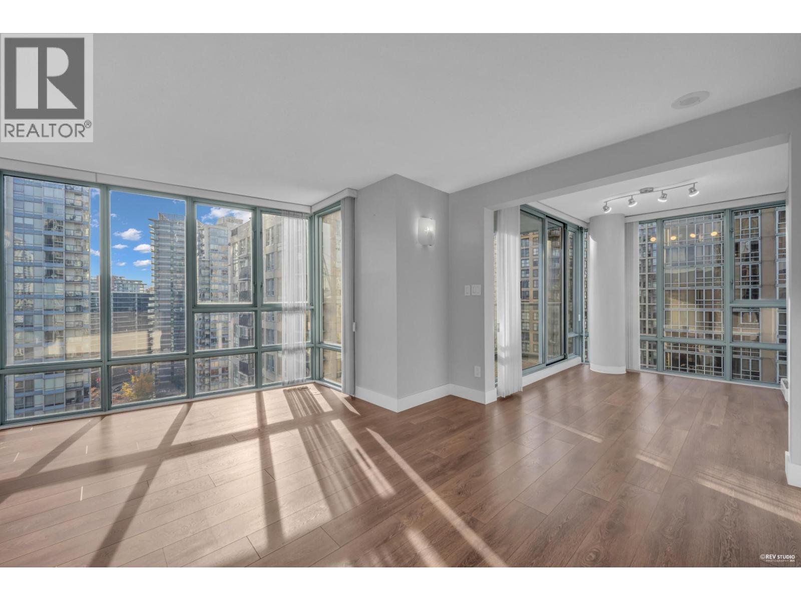 1802 930 Cambie Street, Vancouver, British Columbia  V6B 5X6 - Photo 9 - R3066788