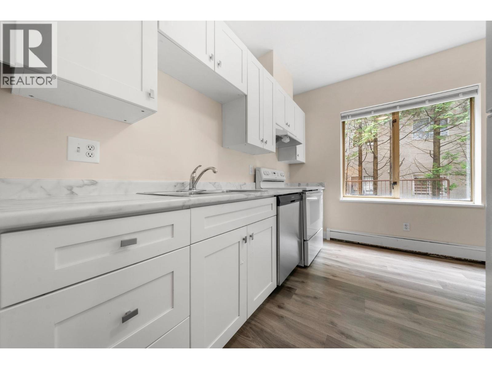 105 6688 Burlington Avenue, Burnaby, British Columbia  V5H 3M9 - Photo 11 - R3066803