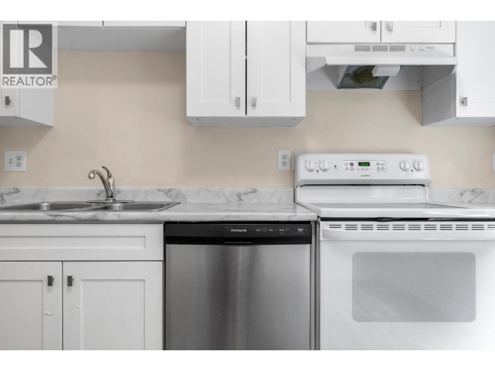 105 6688 Burlington Avenue, Burnaby, British Columbia  V5H 3M9 - Photo 14 - R3066803