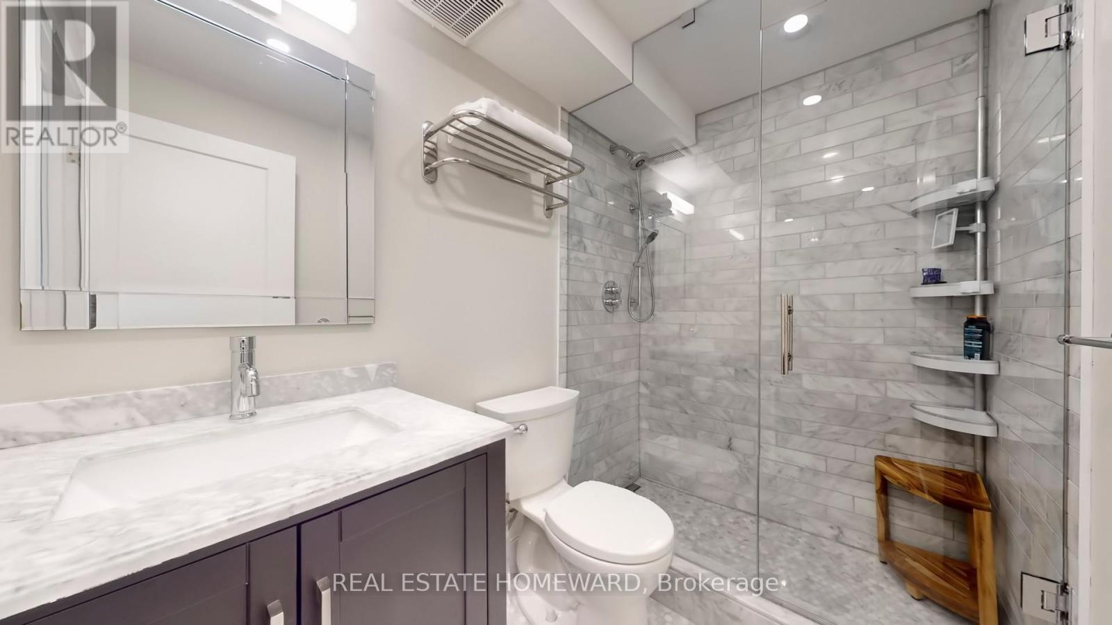 920 - 77 Maitland Place, Toronto, Ontario  M4Y 2V6 - Photo 18 - C12494232